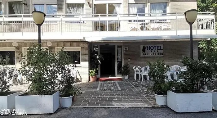Rugantino Hotel